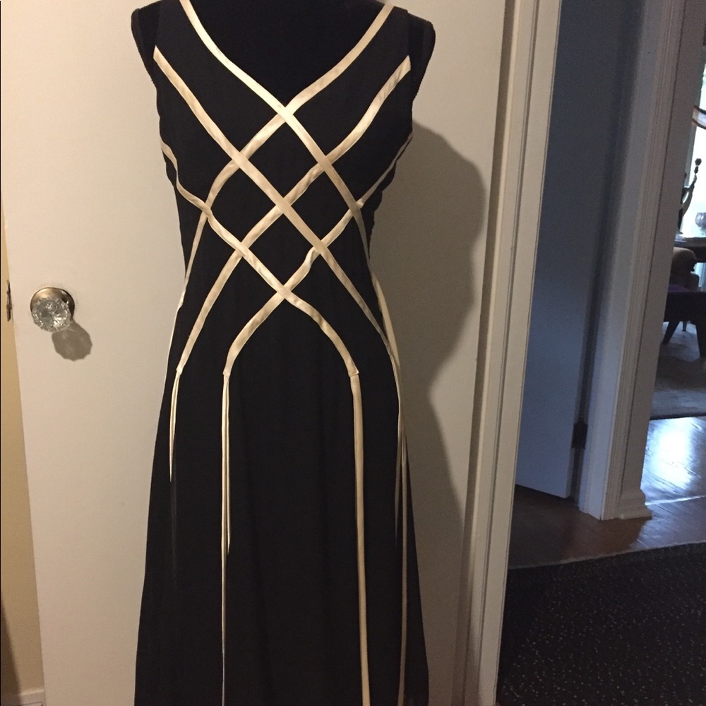 Black and cream Papell Boutique Evening dress.